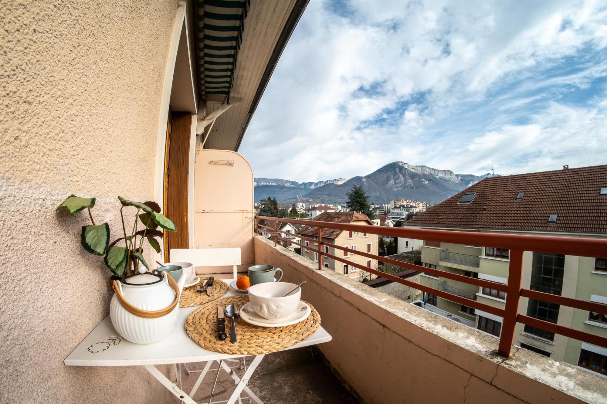 Les 3 Monts - Vue Panoramique Sur Les Montagnes Daire Annecy Dış mekan fotoğraf